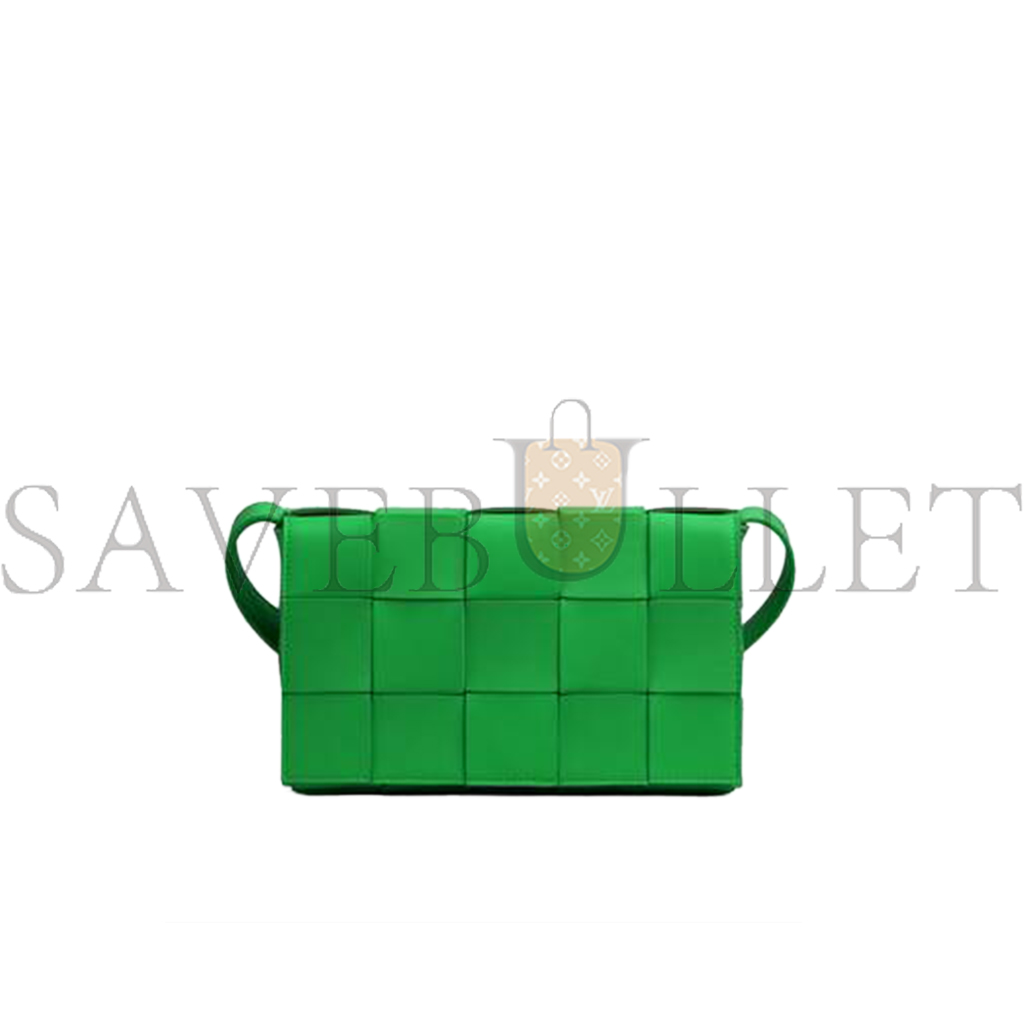 bo*te*ga Ve*ne*ta padded cassette (26*18*8cm)